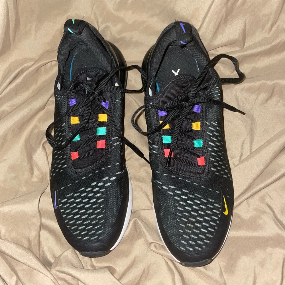 Nike Air Max 270/ 8.5 Womens